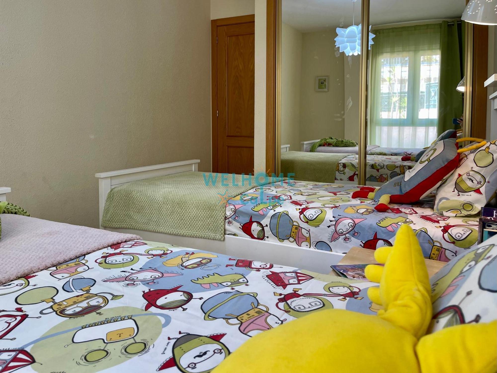 Manzana Bonito Y Comodo Apartamento Con Piscina 卡尔佩 外观 照片