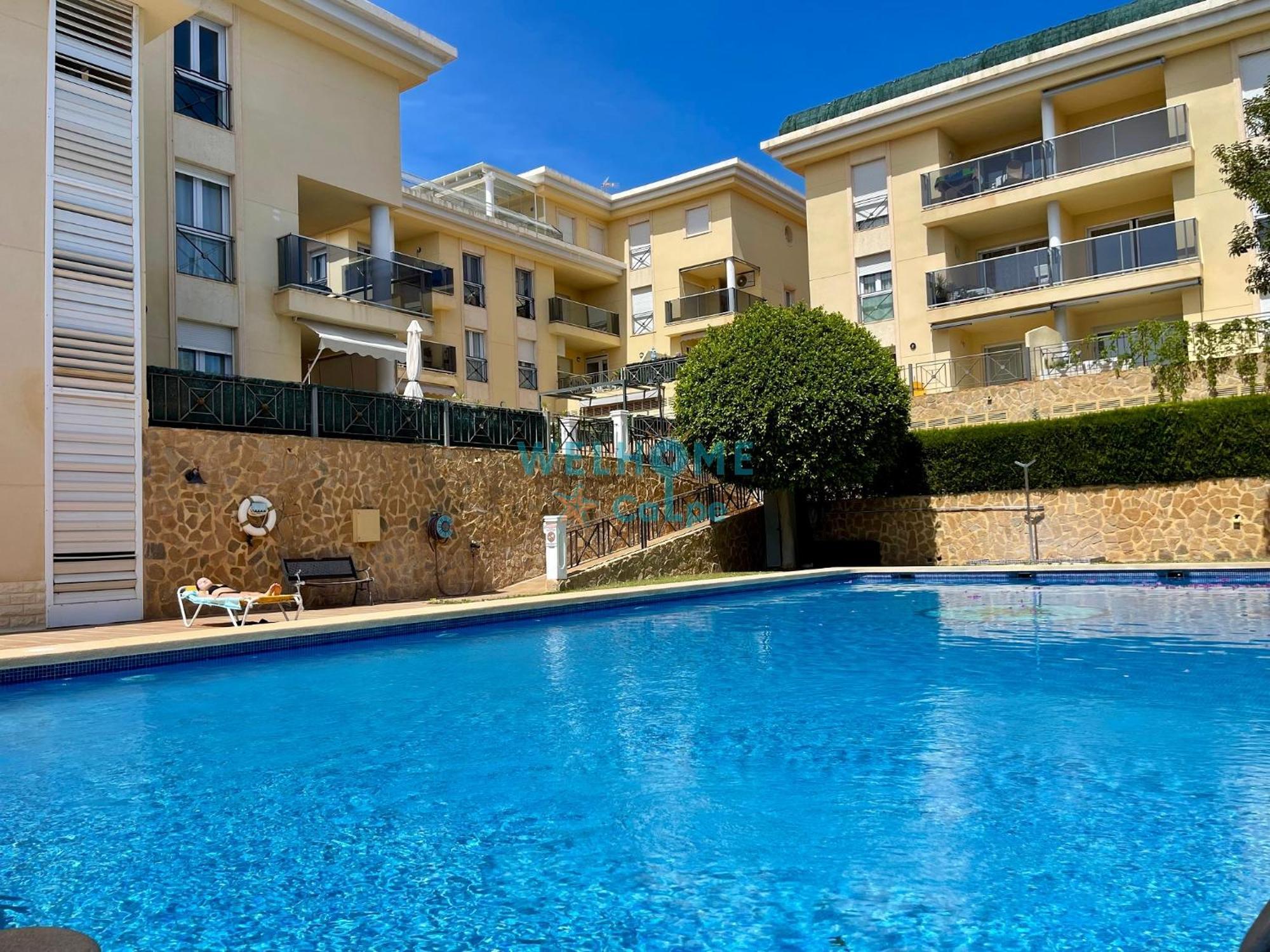 Manzana Bonito Y Comodo Apartamento Con Piscina 卡尔佩 外观 照片